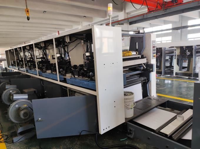 Max. Die-Cutting Width 900mm 8 Color Flexo Printing Machine with Printing Repeat 286-1200mm