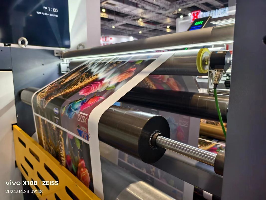 Sleeve Type Flexo Printing Machine with Auto Loading and Unloading System