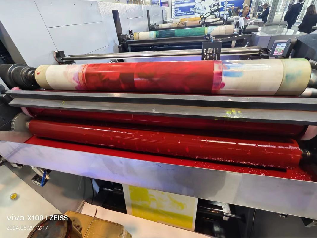 Sleeve Type Flexo Printing Machine with Infeed and Outfeed Sections for Smooth Operation
